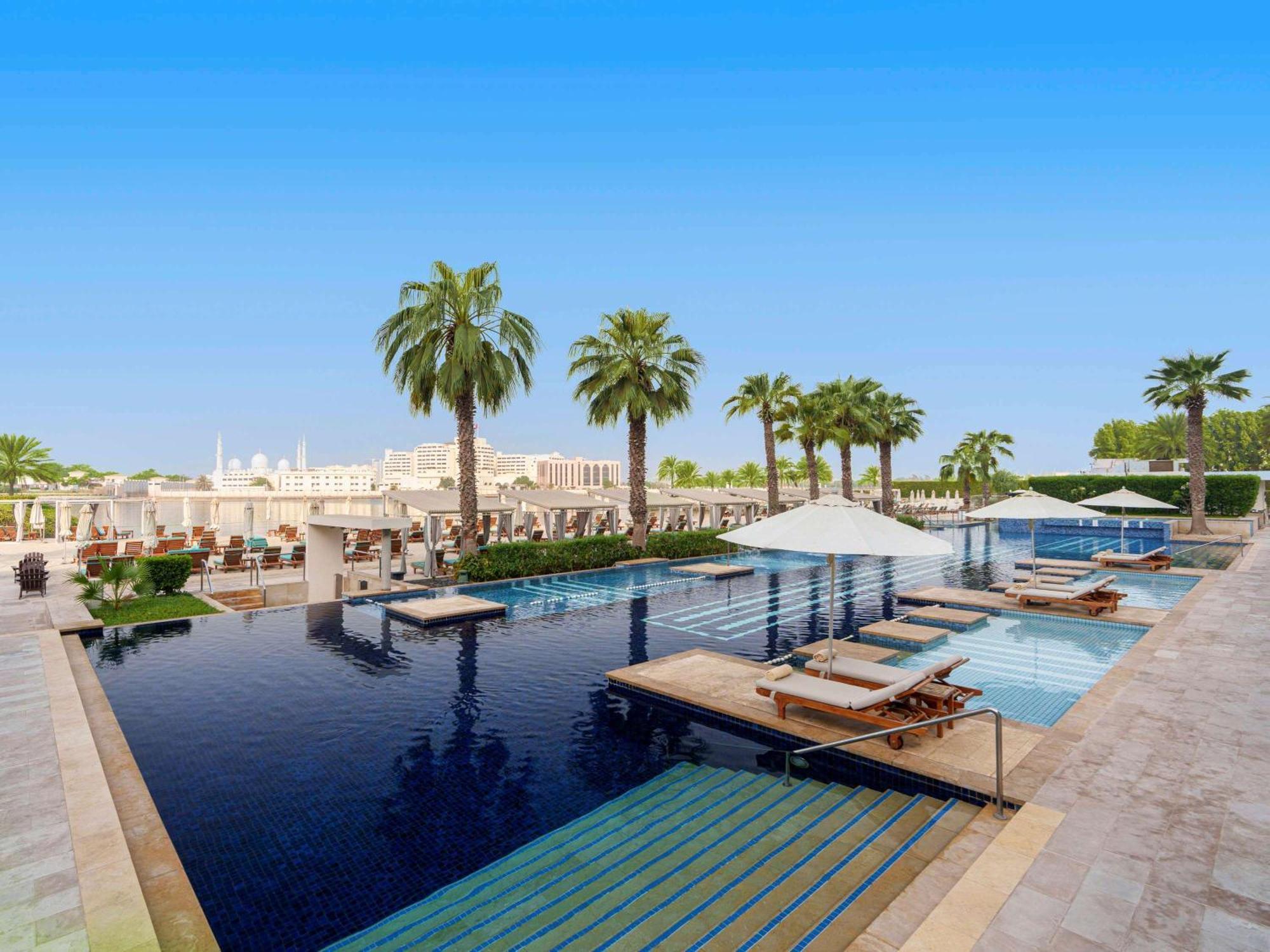 Fairmont Bab Al Bahr Hotell Abu Dhabi Eksteriør bilde The Oberoi Dubai